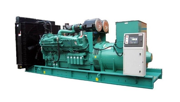金安全新常柴200kw大型柴油发电机组